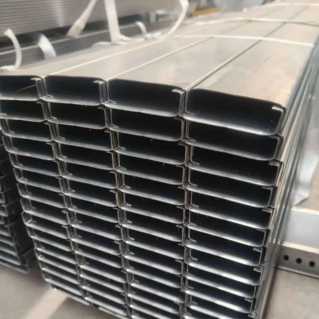 Máng xối nước bằng thép cho mái PV